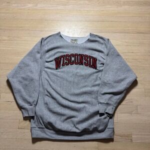 Steve and Barry's vintage 2000s Embroidered Wisconsin sweater men's XL